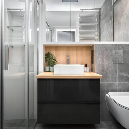 Cozy Family With Parking & Balcony Apartamento Varsovia