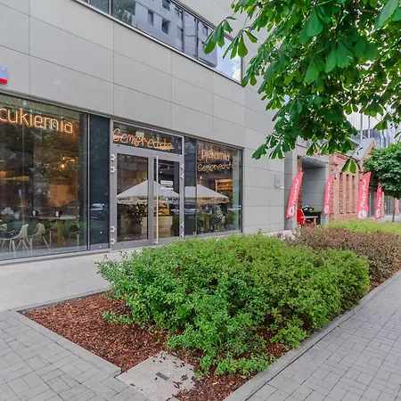 Cozy Family With Parking & Balcony Apartamento Varsovia